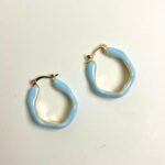 Bebe Mavisi Asimetrik Halka Küpe