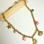 Deniz Temalı Charmlı Çelik Kolye - Pembe