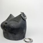 Kare Dokulu Oval Çelik Küpe