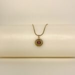 Rose Taş Detaylı Vintage Çelik Kolye