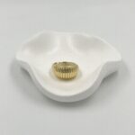 Kabartma Dokulu Altın Kaplama Çelik Yüzük